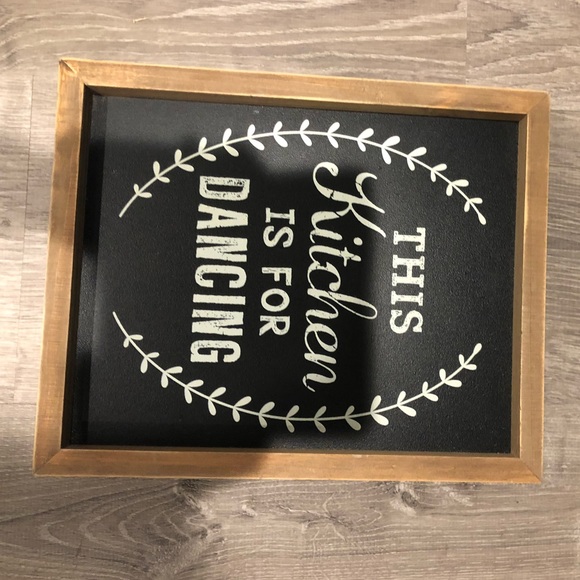 Hobby Lobby Other - ⭐️This kitchen is for dancing sign 💃🏼